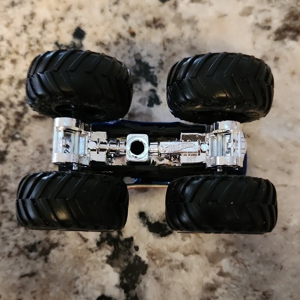 Mattel hotwheels truck